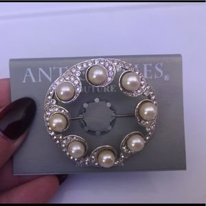 🌟🌟 Antiquities Broche 🌟🌟